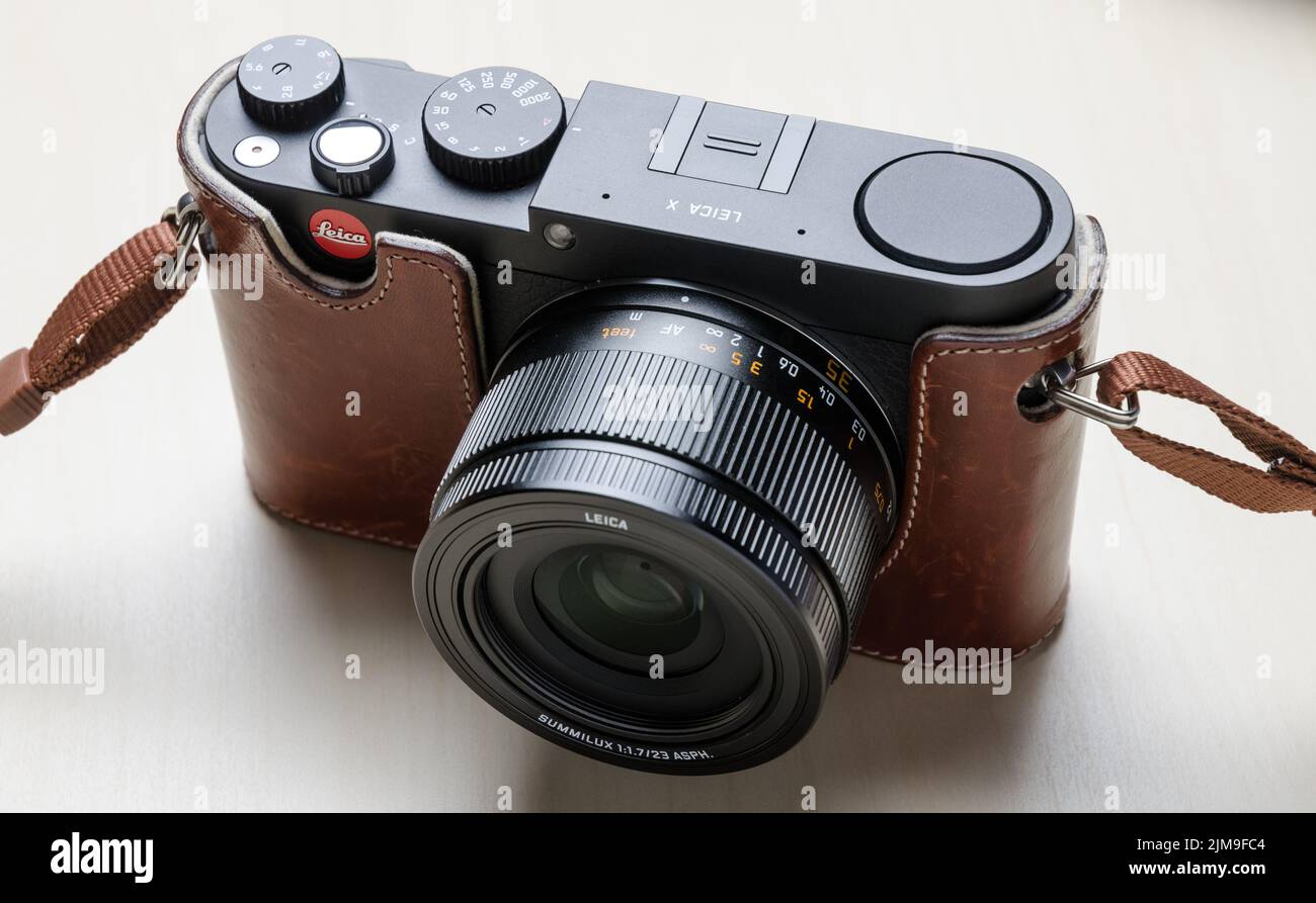 Leica x immagini e fotografie stock ad alta risoluzione - Alamy