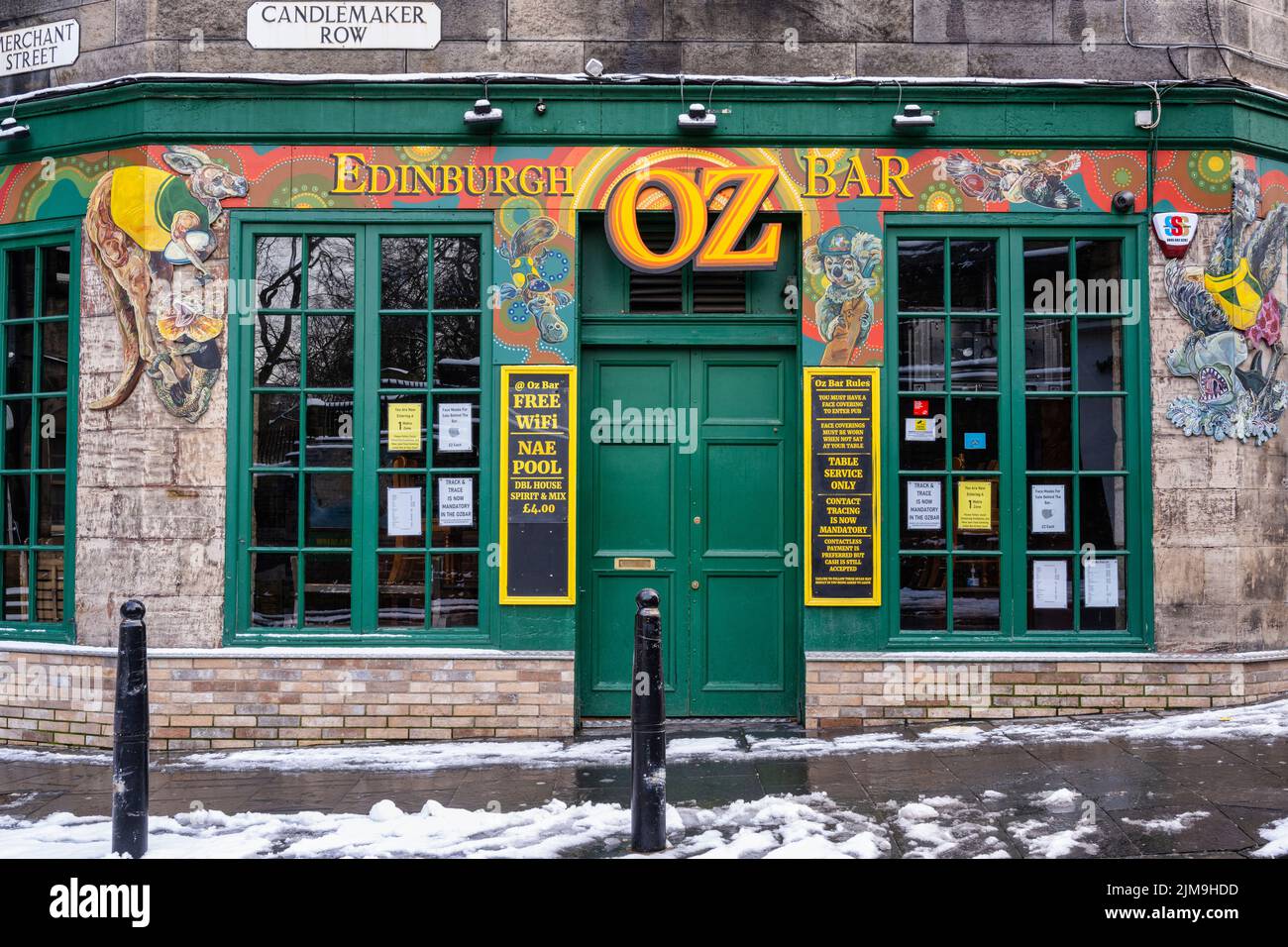 Edinburgh Oz Bar in Snow, Candlemaker Row, Edimburgo, Scozia, Regno Unito Foto Stock