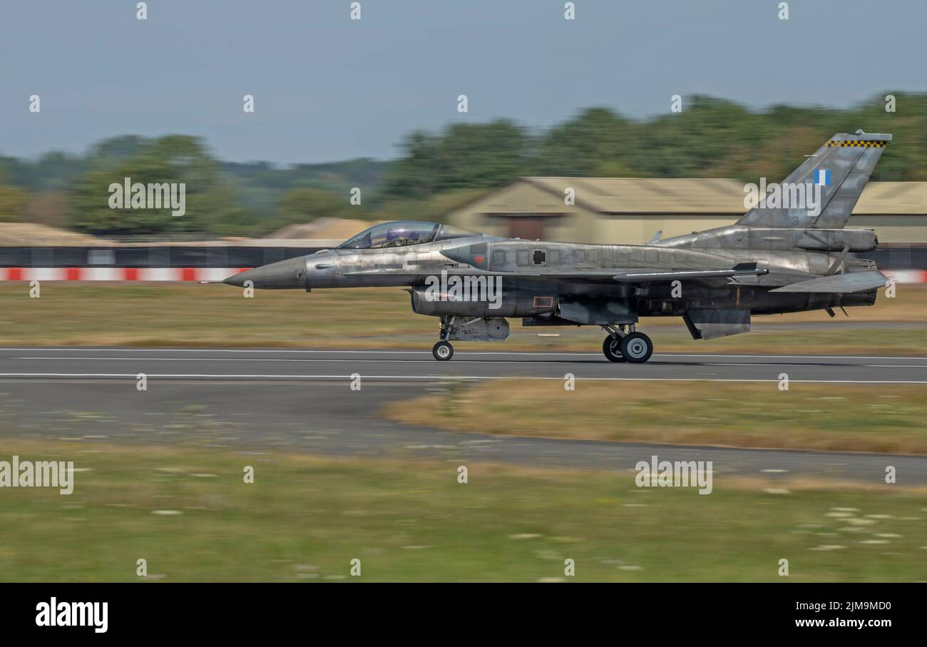 Grecia, forze aeree elleniche F-16 Fighting Falcon, Zeus Demo Team al Royal International Tattoo Foto Stock