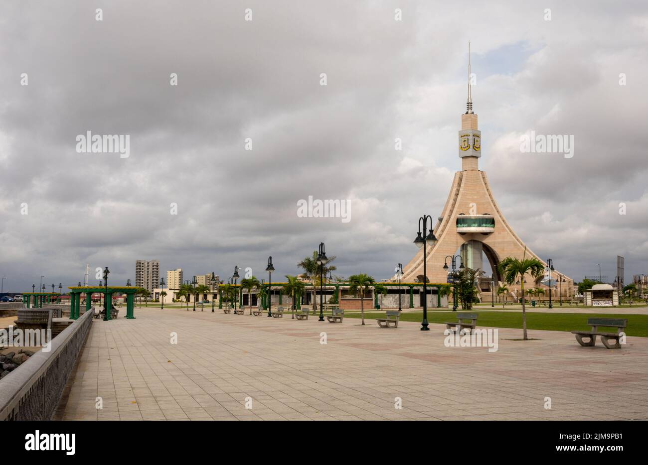 Torre della libertà in Guinea Equatoriale Bata EG Foto Stock