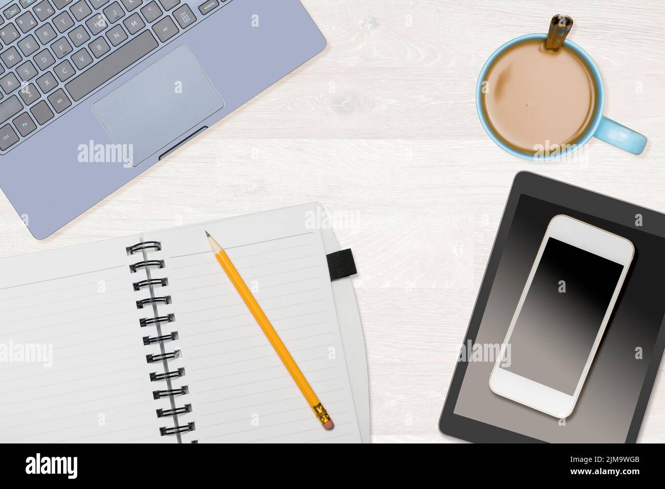 Eroe della testata di immagine ordinate desktop con la tazza di caffè Foto Stock