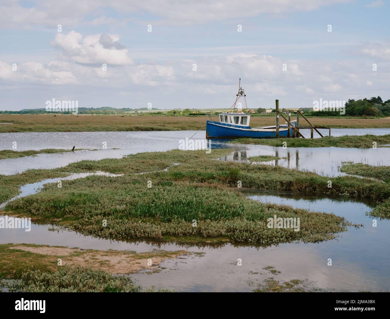 Il paesaggio paludoso a Thornham Old Harbour sulla costa nord del Norfolk Norfolk Inghilterra Regno Unito Foto Stock