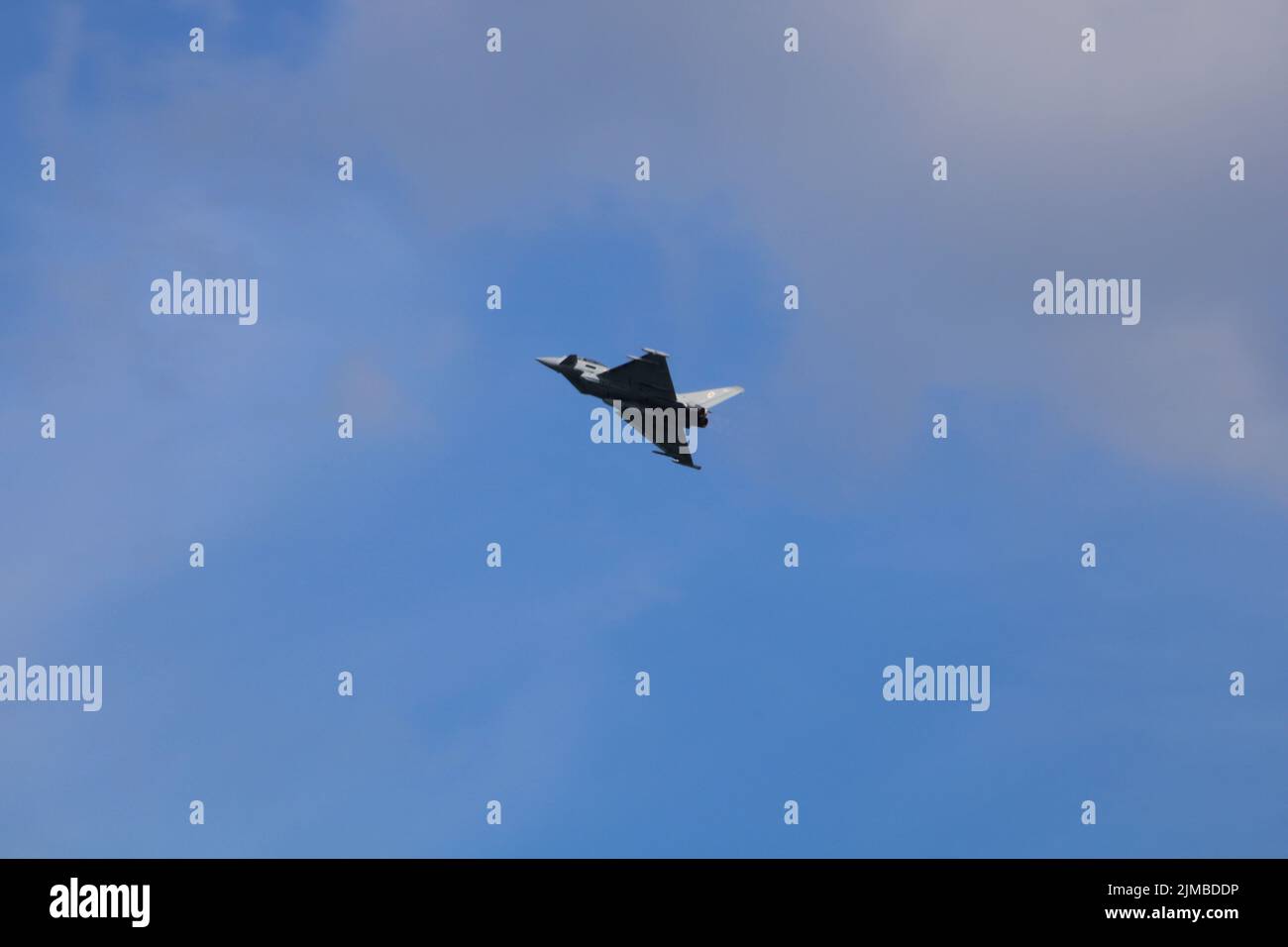 Un primo piano dello spettacolo RAF Eurofighter Typhoon durante l'evento nazionale delle forze armate 2022 a Scarborough, North Yorkshire, Inghilterra Foto Stock