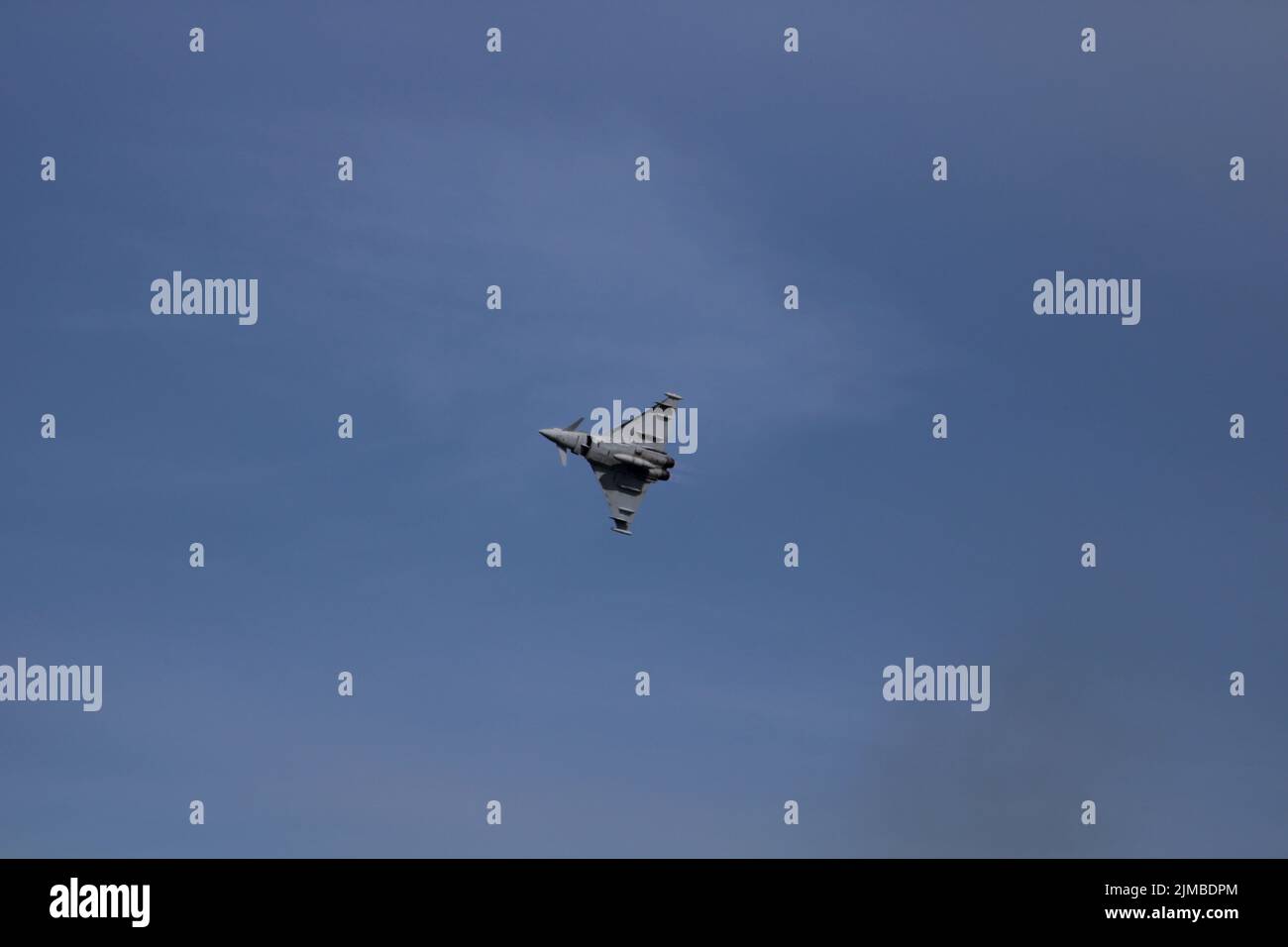 Un primo piano dello spettacolo RAF Eurofighter Typhoon durante l'evento nazionale delle forze armate 2022 a Scarborough, North Yorkshire, Inghilterra Foto Stock