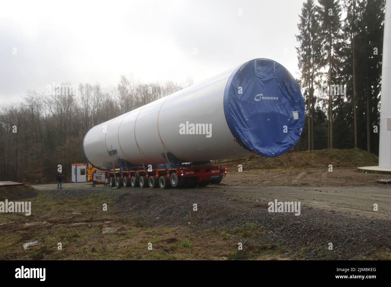 Trasporto di parti pesanti per turbine eoliche Foto Stock