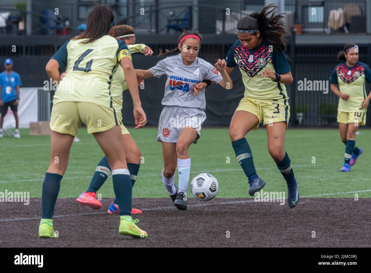 Detroit, Michigan - le squadre femminili degli Stati Uniti e del Messico si incontrano nel torneo di calcio Special Olympics Unified Cup (calcio). L'Unifi Foto Stock