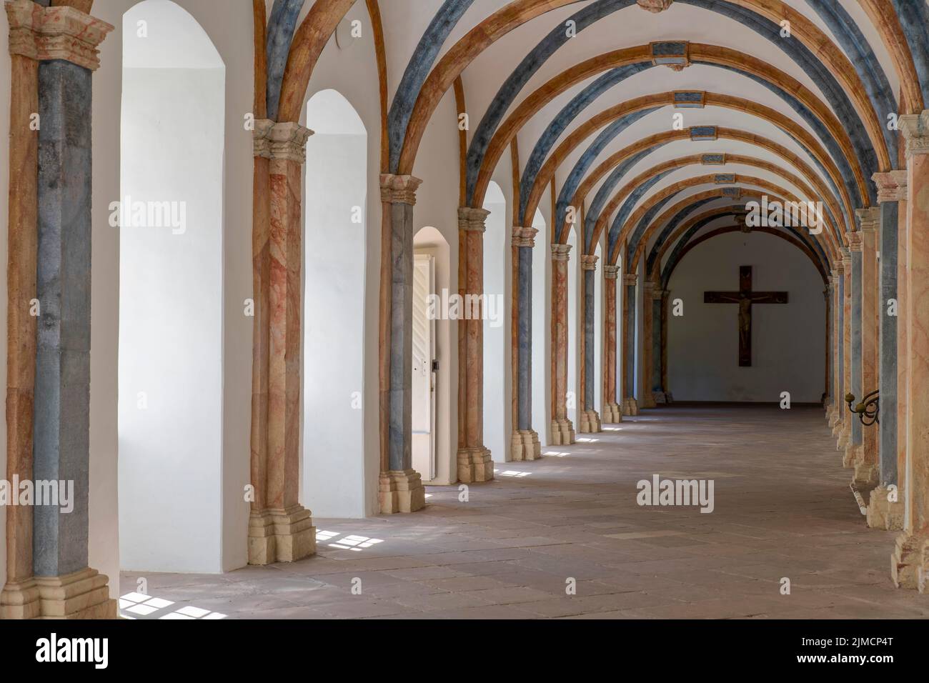 Chiostro, monastero di Corvey, Hoexter, Renania settentrionale-Vestfalia, Germania Foto Stock