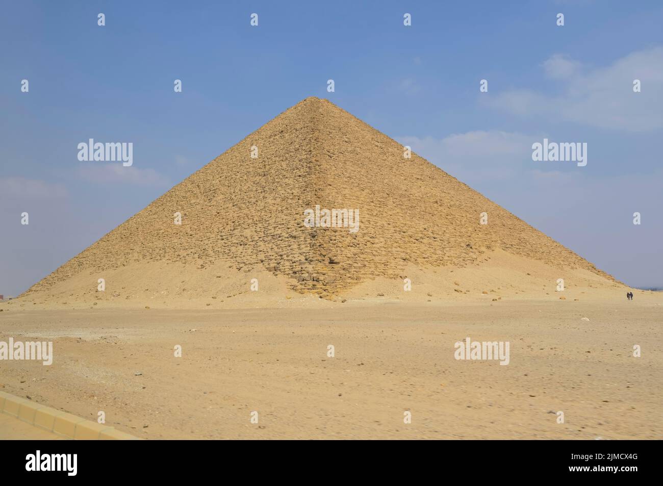 Piramide piegata di Snofru, Dahshur, Egitto, Africa Foto Stock