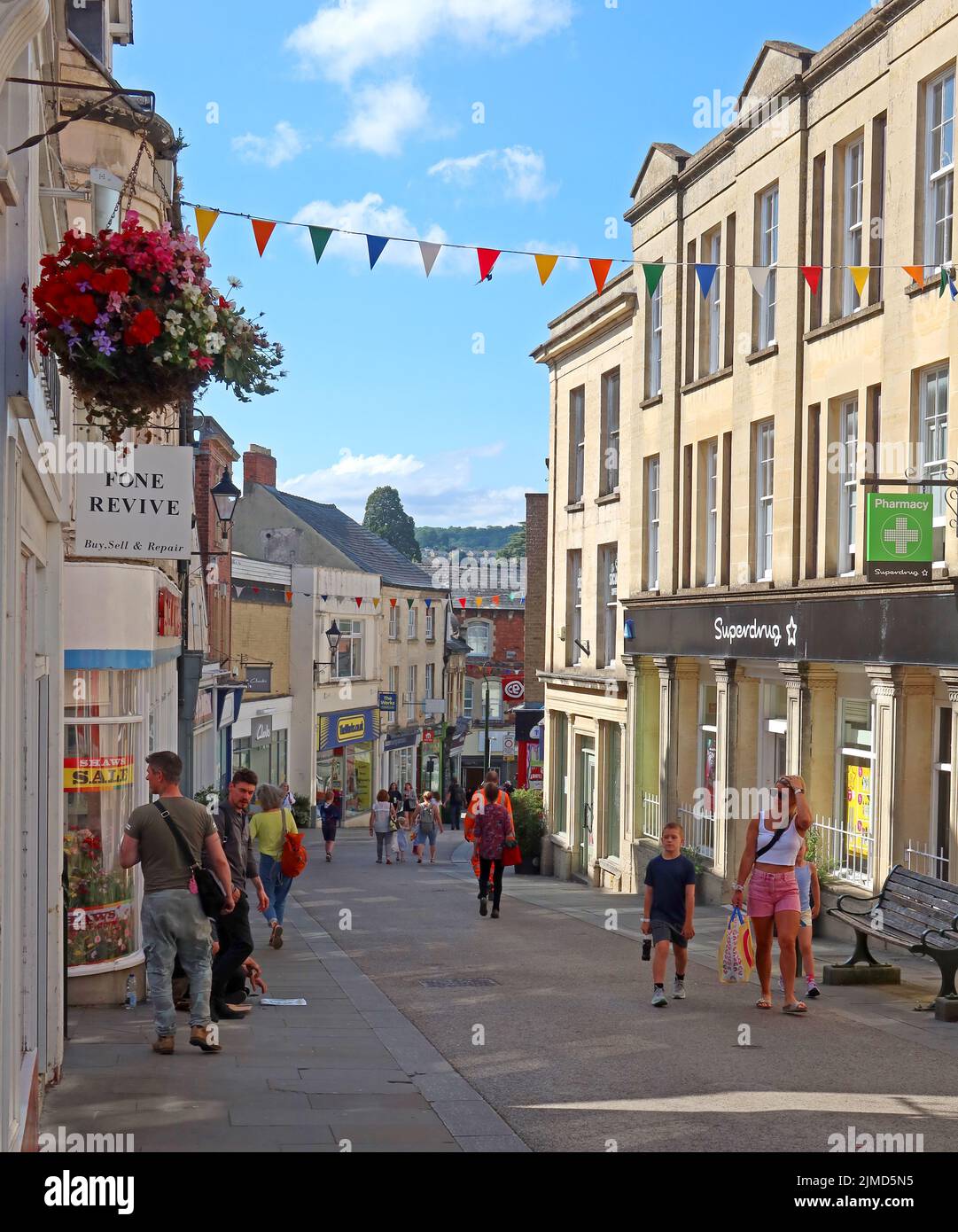 High Street, Stroud, Gloucestershire, Inghilterra, Regno Unito, GL5 1AS Foto Stock