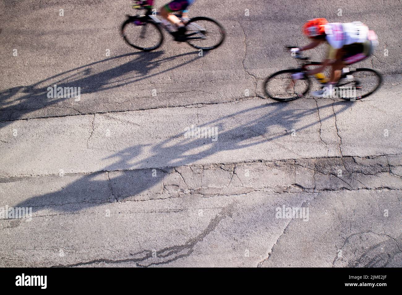 L'azione durante una gara ciclistica Foto Stock