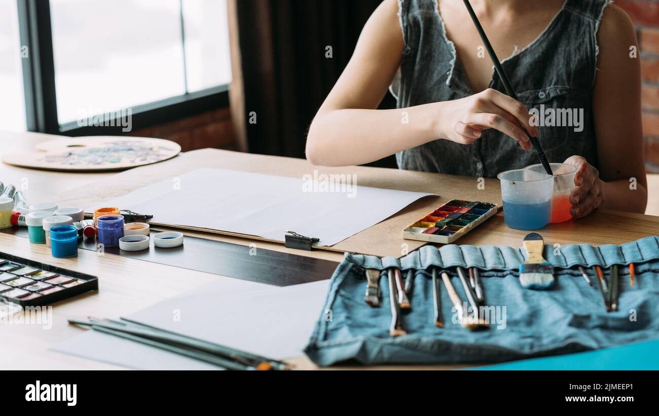 occupazione creativa artista acquerello pittura Foto Stock