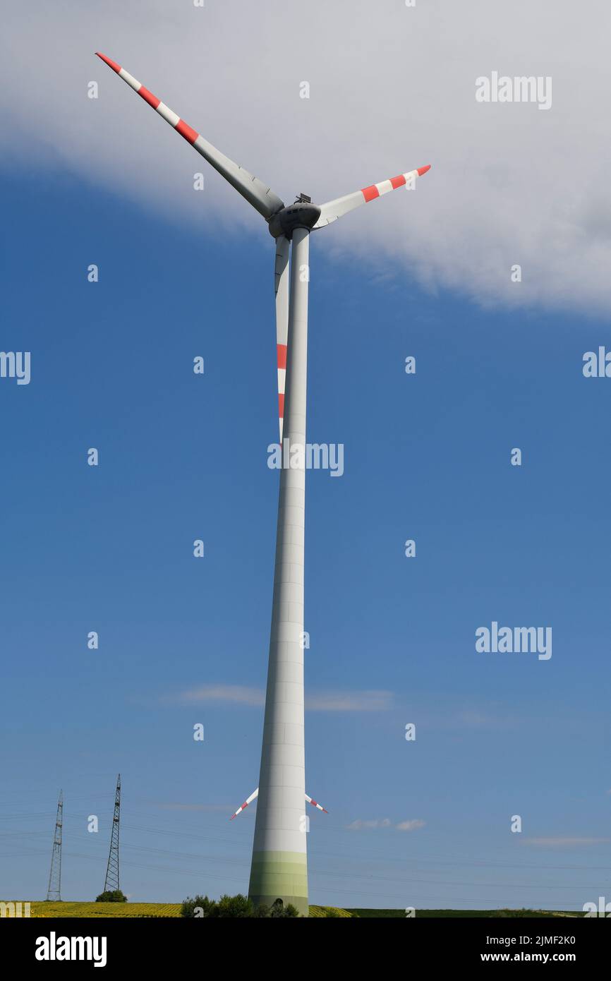 L'Austria, le turbine eoliche, un'alternativa alla tutela dell'ambiente e alla produzione di energia Foto Stock