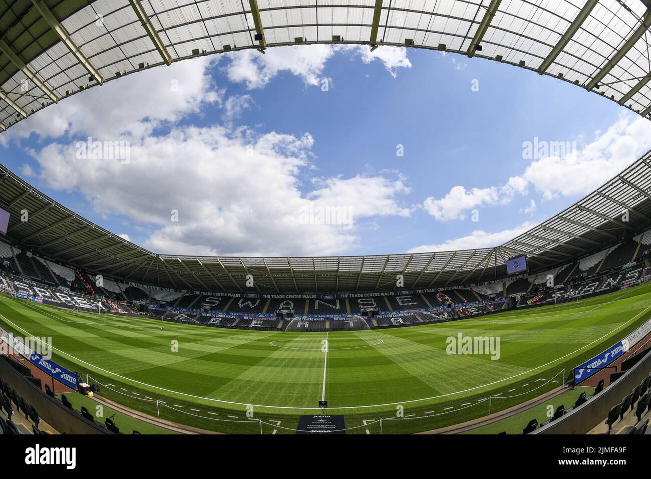 Vista generale del Swansea.com Stadium, luogo di incontro di oggi Swansea City / Blackburn Rovers Foto Stock