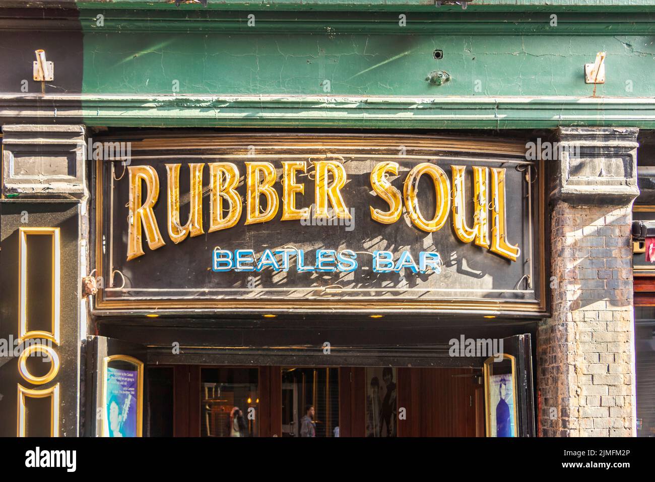Insegna per Rubber Soul beatles bar a Liverpool UK Foto Stock