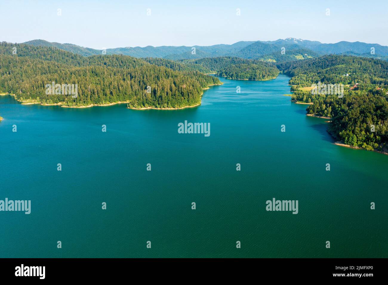 Veduta aerea del lago di Lokvarsko a Gorski Kotar, Croazia Foto Stock