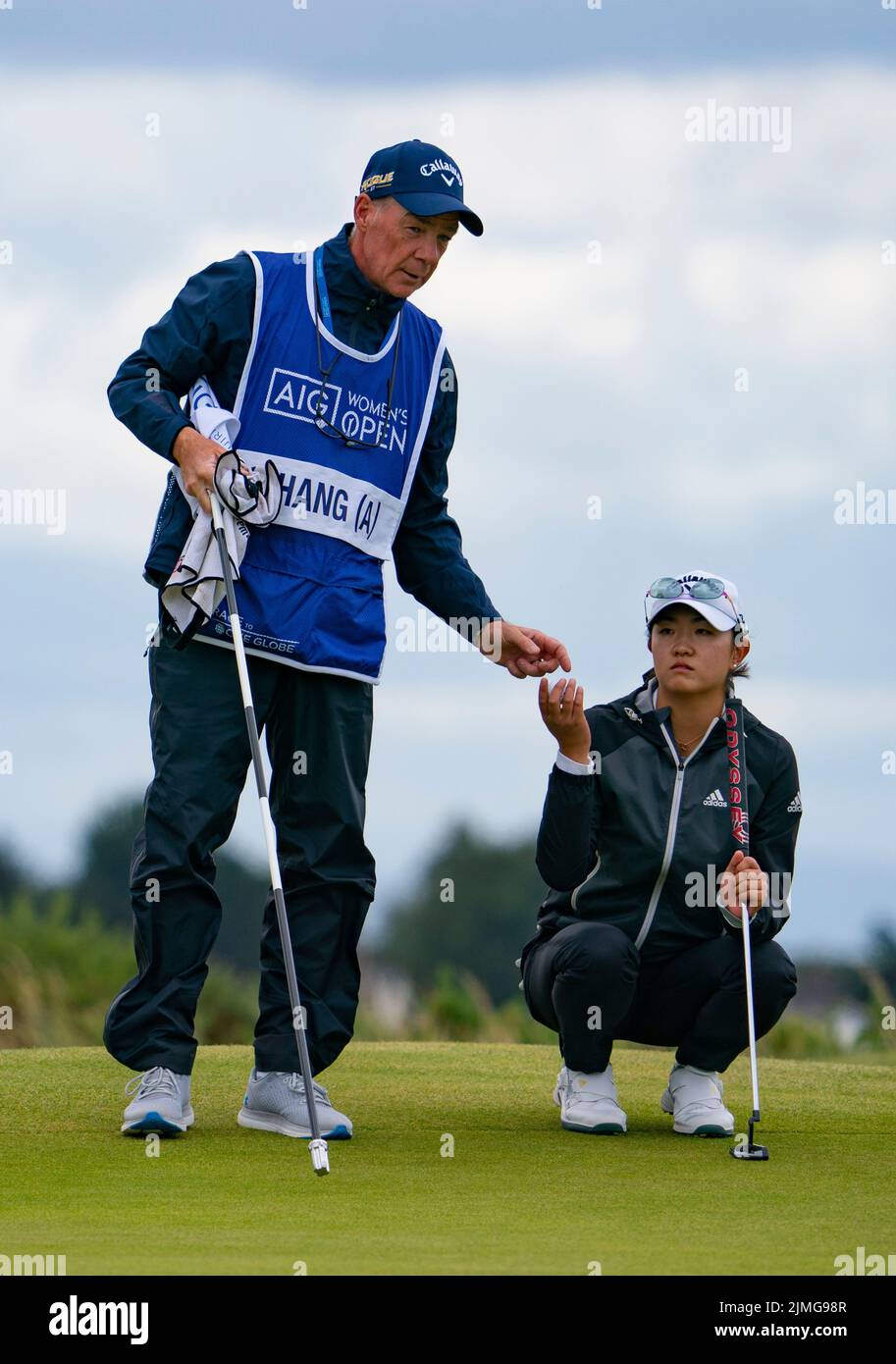 Gullane, Scozia, Regno Unito. 6th agosto 2022. Terza prova del campionato AIG Women’s Open di golf a Muirfield, nella East Lothian. PIC; Rose Zhang il dilettante. Iain Masterton/Alamy Live News Foto Stock