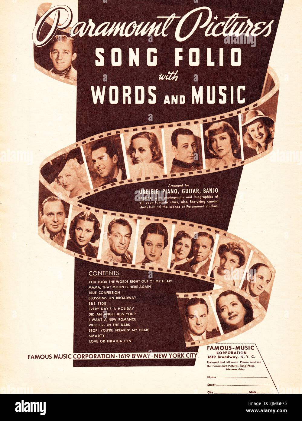 Un annuncio colorato di seppia da una rivista musicale del 1938 per Paramount Pictures Song Folio spartiti con foto di famose celebrità tra cui Bing Crosby, Jack Benny, Gary Cooper, e altri. Dalla famosa Music Corporation. Foto Stock