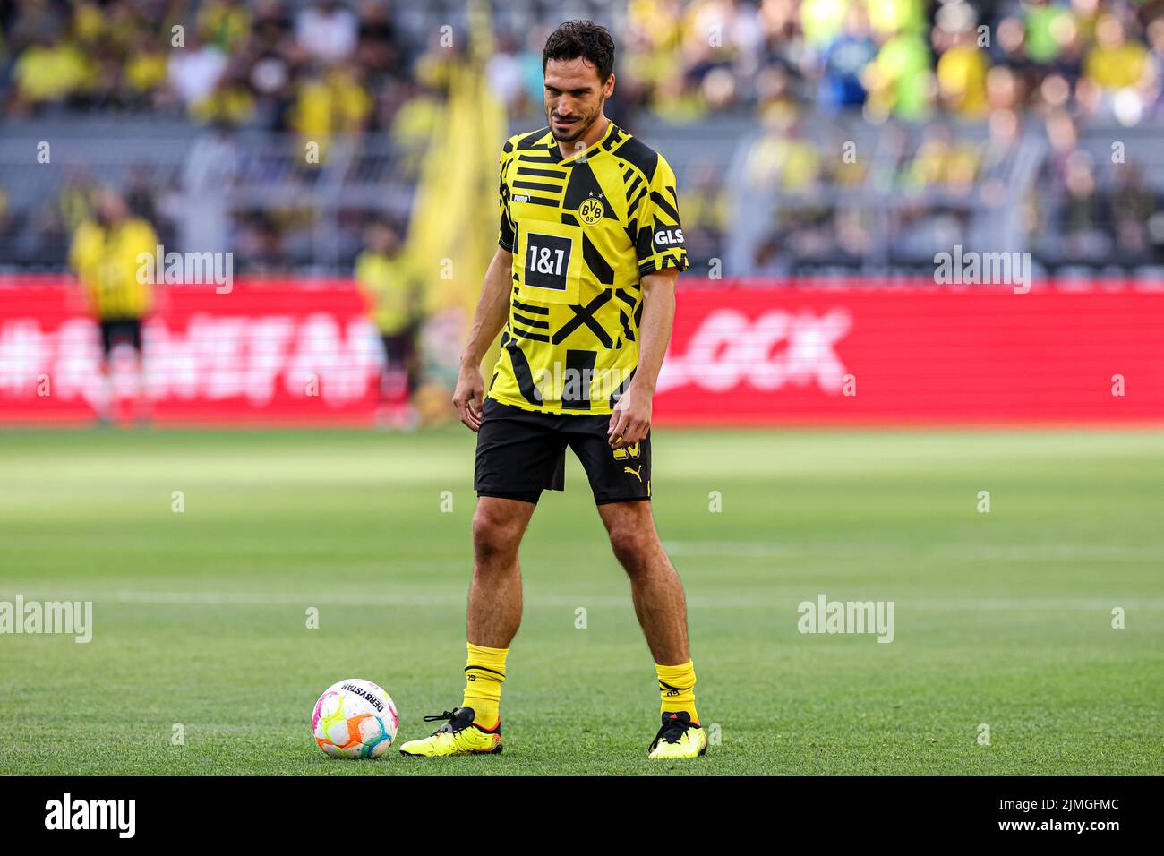 DORTMUND, GERMANIA - AGOSTO 6: Mats Hummels di Borussia Dortmund durante la partita tedesca Bundesliga tra Borussia Dortmund e Bayer Leverkusen al Signal Iduna Park il 6 Agosto 2022 a Dortmund, Germania (Foto di Marcel ter Bals/Orange Pictures) Foto Stock