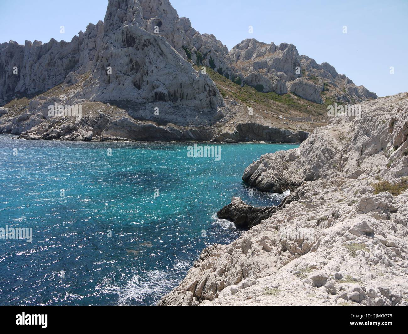 Il paesaggio minerale delle calanques di Marsiglia, un deserto alle porte della città Foto Stock