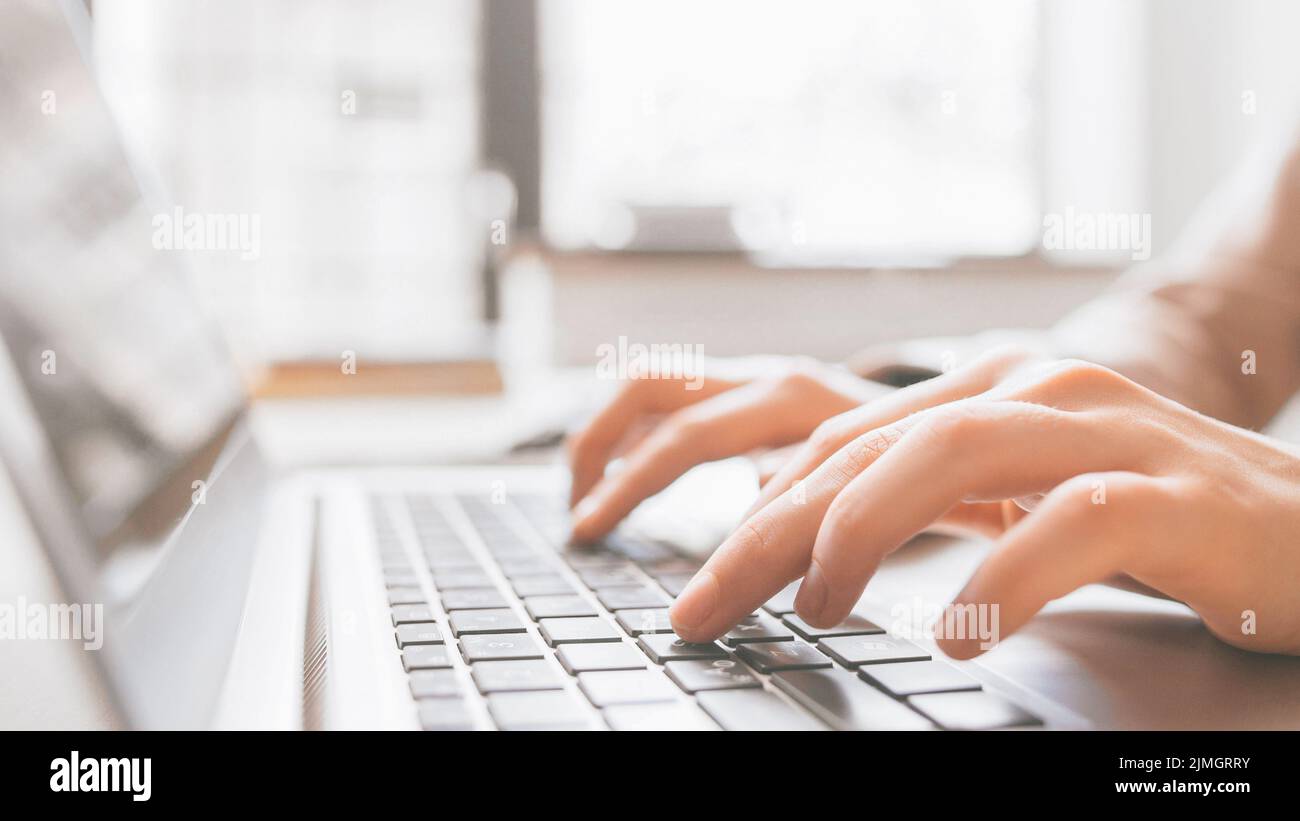 formazione di distanza in linea dell'università Foto Stock
