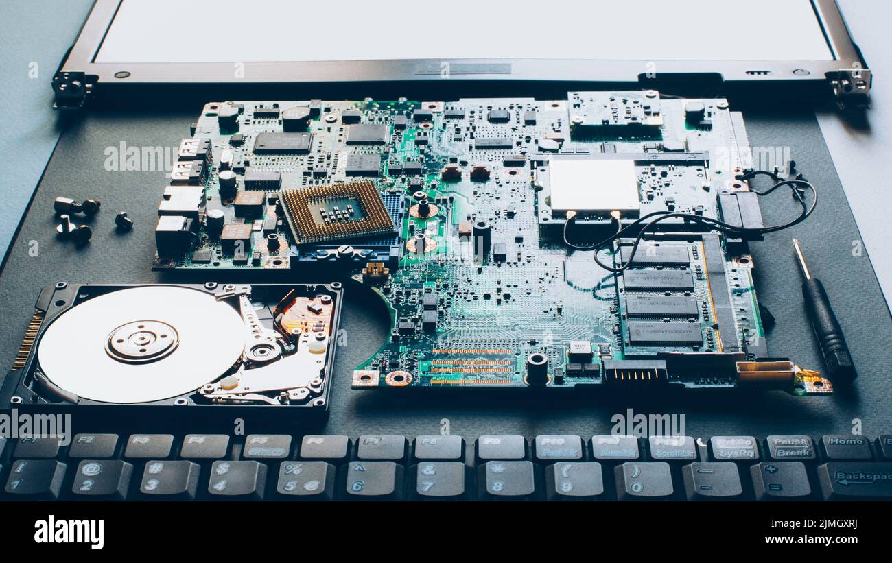 riparazione laptop disassemblata componenti computer cpu Foto Stock