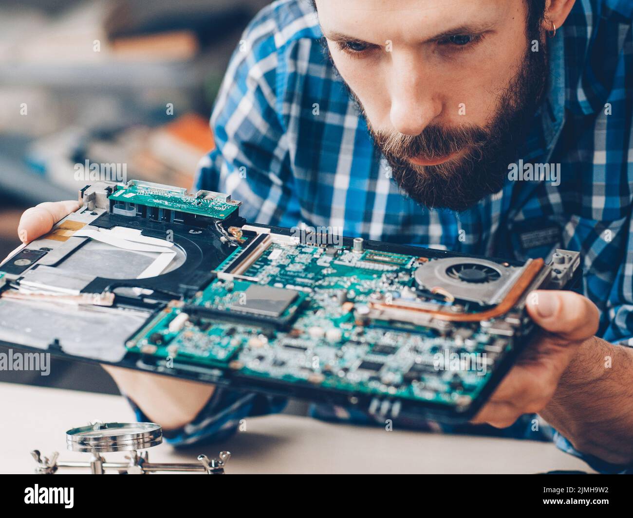 diagnostica hardware disassemblato computer portatile Foto Stock