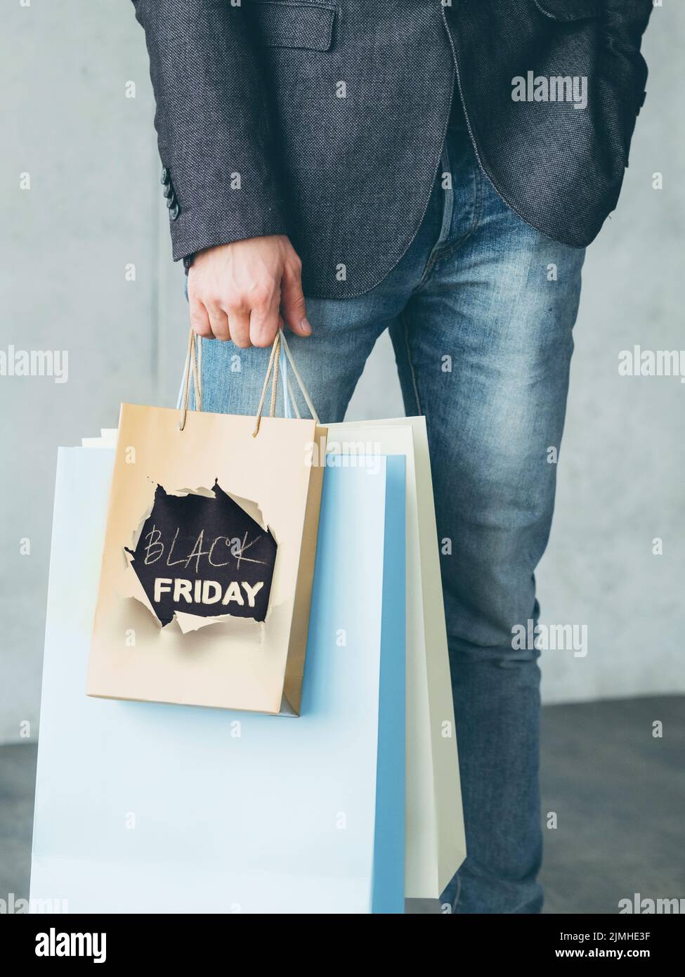 sacchetti di offerta sconto consumerismo del black friday Foto Stock