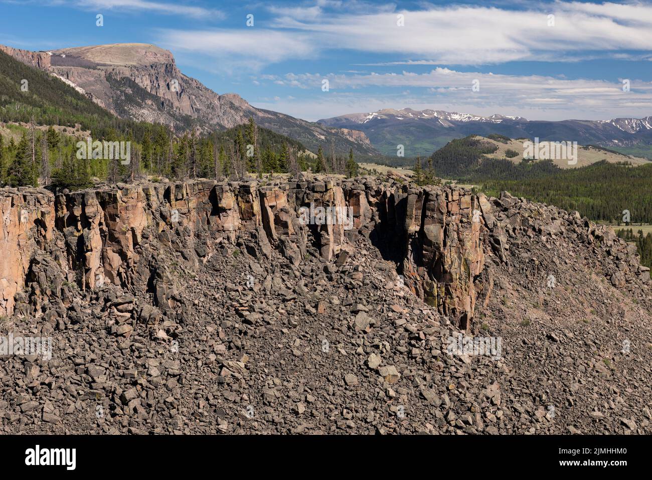 Il Bristol Head Mountain, alto 12.706 metri, si trova vicino a Creede, Colorado, in un'area famosa per il campeggio e le opportunità ricreative all'aperto. Foto Stock