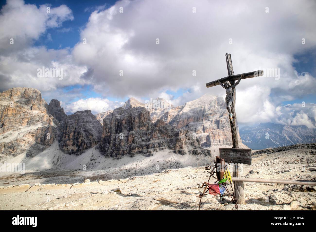 Dolomiti il gruppo montuoso delle Tofane Foto Stock