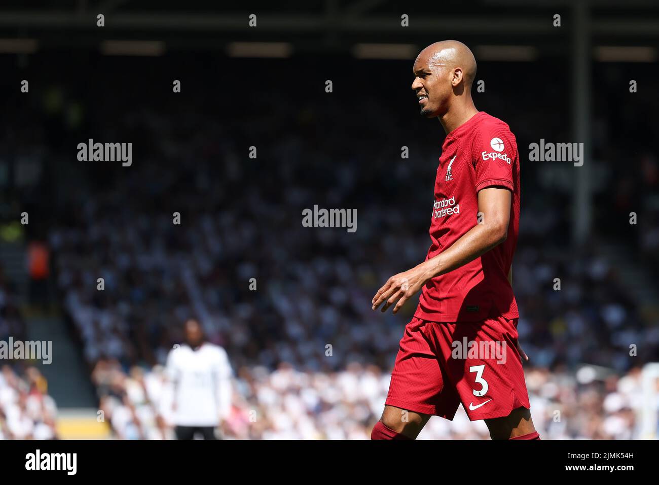 Craven Cottage, Fulham, Londra, Regno Unito. 6th ago 2022. Premier League Football, Fulham Versus Liverpool: Fabinho of Liverpool Credit: Action Plus Sports/Alamy Live News Foto Stock