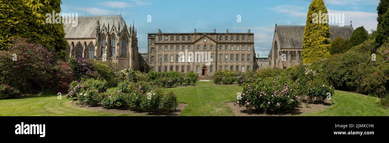 Cappella, Casa e Biblioteca a Ushaw Panorama, Durham, Inghilterra Foto Stock