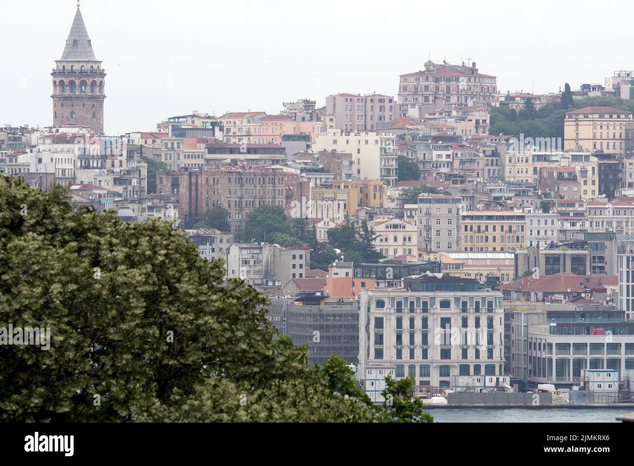 Beyoglu, Istanbul, Turchia: Panorama Beyoğlu. Beyoğlu è un distretto sul lato europeo di İstanbul Foto Stock