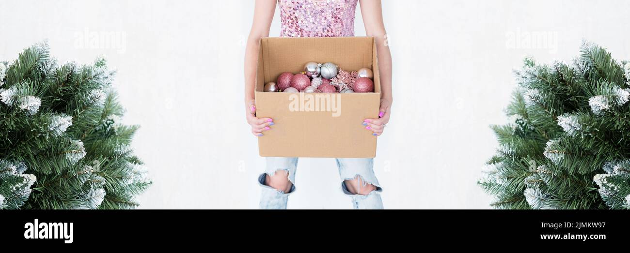 natale preparazione decorazione festa divertimento Foto Stock