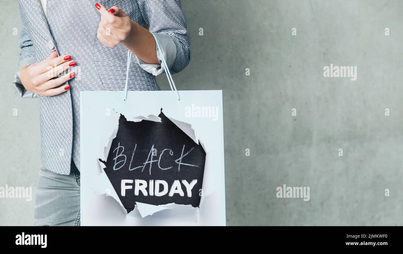 black friday vendita shopaholic borsa di carta lifestyle Foto Stock