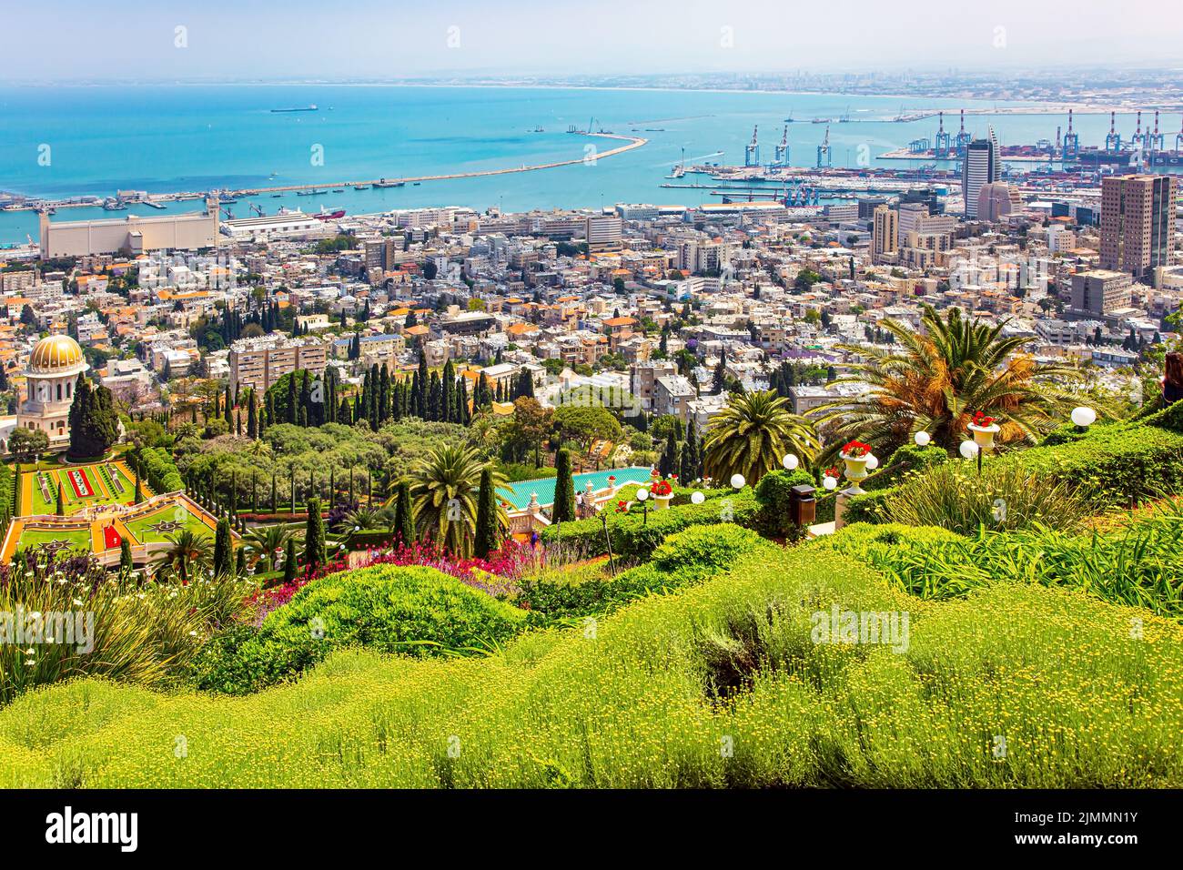 Il porto marittimo internazionale di Haifa. Foto Stock