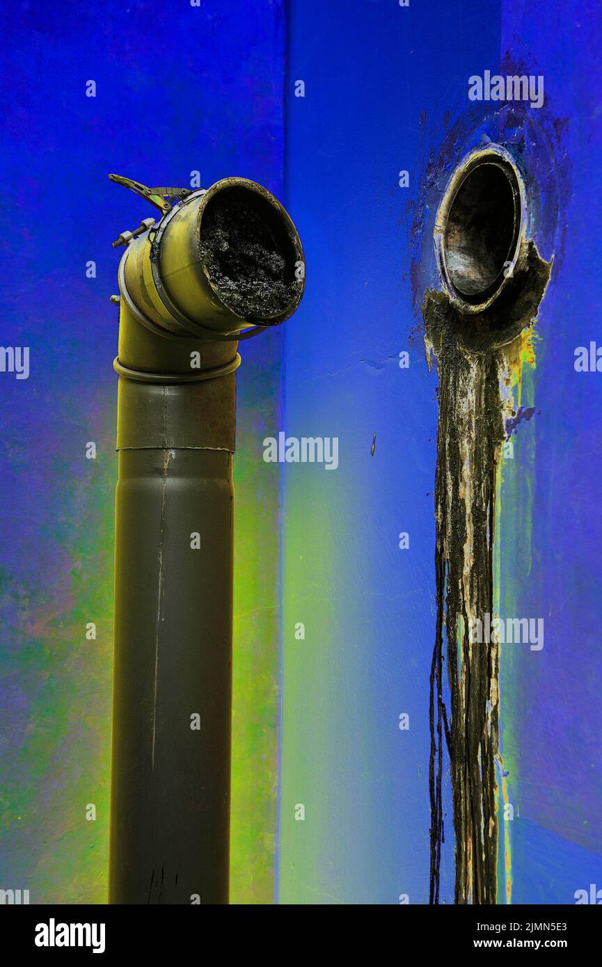 forno, flue, sedimento, combustione, carbonizzazione, gas di scarico, pulizia, riscaldamento, carbone, inquinamento, crisi energetica, affari, Foto Stock