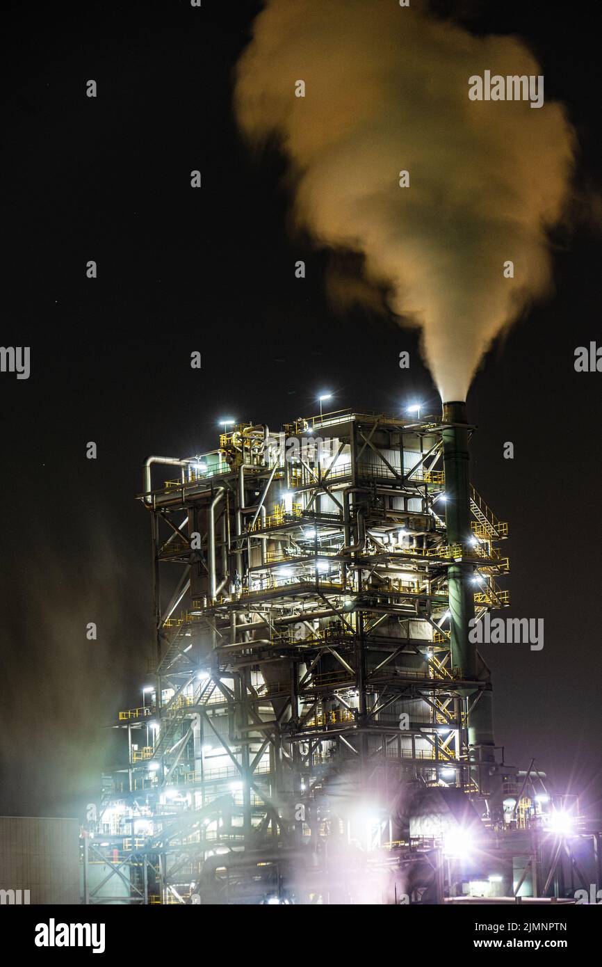 Vista notturna della fabbrica della zona industriale di Kawasaki Keihin Foto Stock