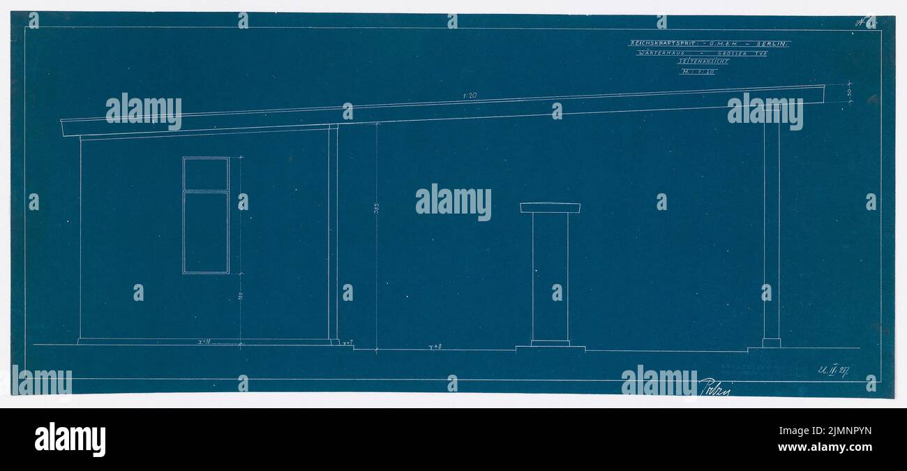 Poelzig Hans (1869-1936), stazioni di servizio della Reichskrafprit GmbH, Berlino (26.04.1927): Vista laterale 1:20 WORTERHAUS BIG. Light break on transparent, 34,8 x 77,3 cm (compresi i bordi di scansione) Poelzig Hans (1869-1936): Tankstellen der Reichskraftsprit GmbH, Berlino Foto Stock