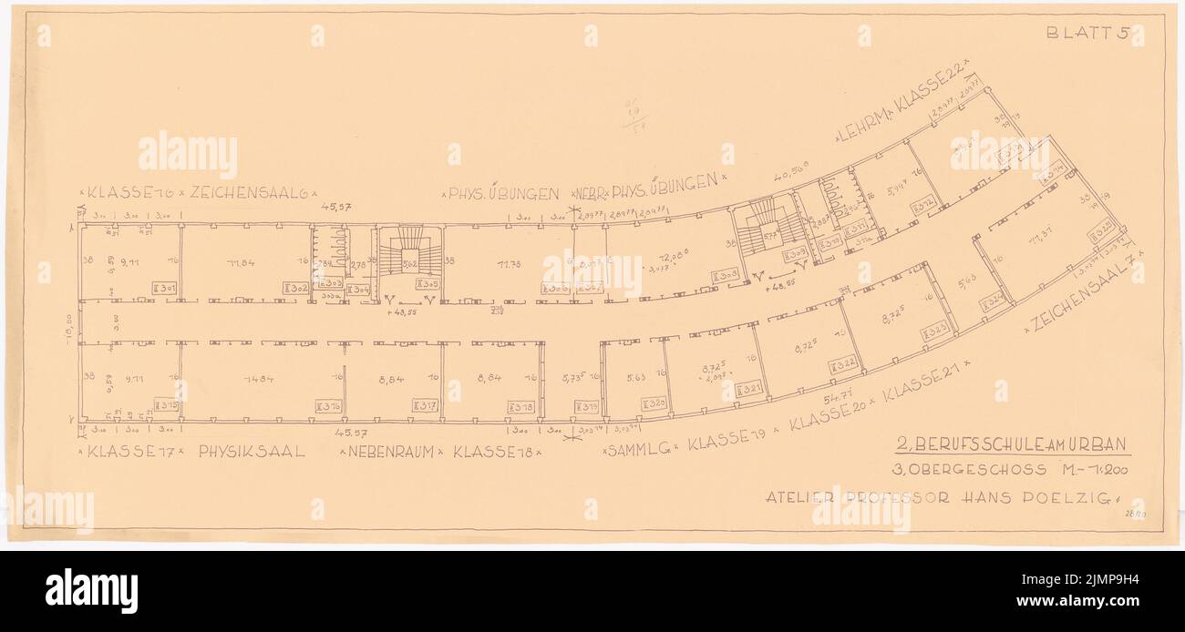 Poelzig Hans (1869-1936), scuole professionali su Urban, Berlino-Kreuzberg (1928-1929): 2nd scuola professionale su Urban (progetto 2nd), 3rd piano 1: 200. Rottura leggera su carta, 50,4 x 108,3 cm (compresi i bordi di scansione) Poelzig Hans (1869-1936): Berufsschulen am Urban, Berlin-Kreuzberg Foto Stock