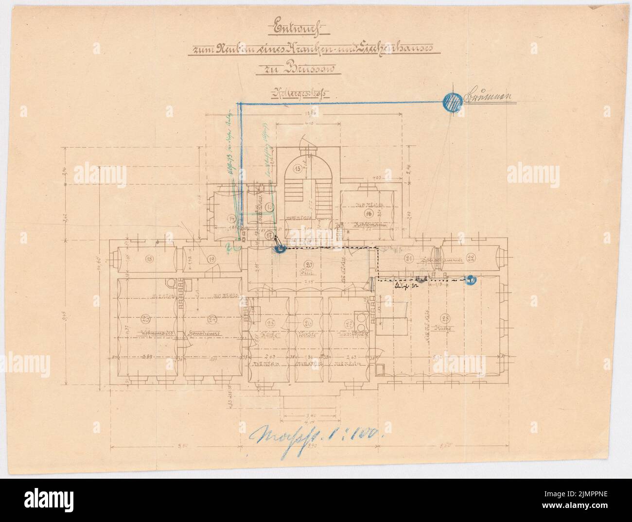 Lehmmübner Paul (1855-1916), salute e Siechenhaus a Brüssow. Progetto di esecuzione valido (1899-1899): Approvvigionamento idrico, pianta Keller 1: 100. Inchiostro, matita colorata, inchiostro colorato, rottura su carta, 30,8 x 40,7 cm (compresi i bordi di scansione) Lehmgrübner Paolo (1855-1916): Kranken- und Siechenhaus, Brüssow. Gültiger Ausführungsentwurf Foto Stock