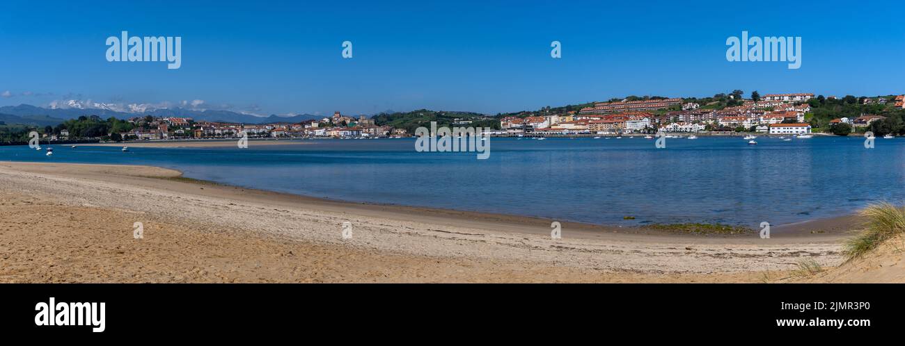 San Vicente de la Barquera Foto Stock