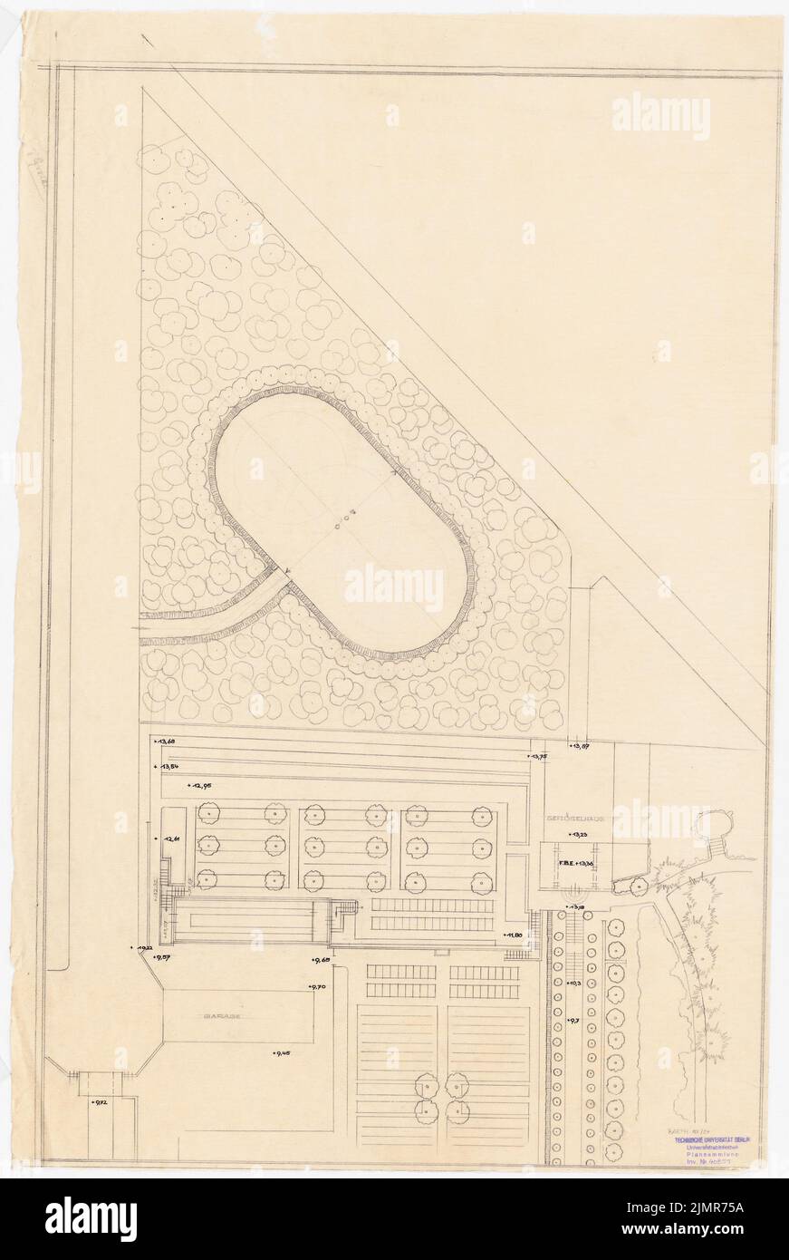 Barth Erwin (1880-1933), Fraenkel giardino a Berlino-Kladow (1925-1925): Disegno della sezione centrale e settentrionale, nota. Matita e inchiostro su trasparente, 77,7 x 52,1 cm (compresi i bordi di scansione) Barth Erwin (1880-1933): Garten Fraenkel, Berlino-Kladow Foto Stock