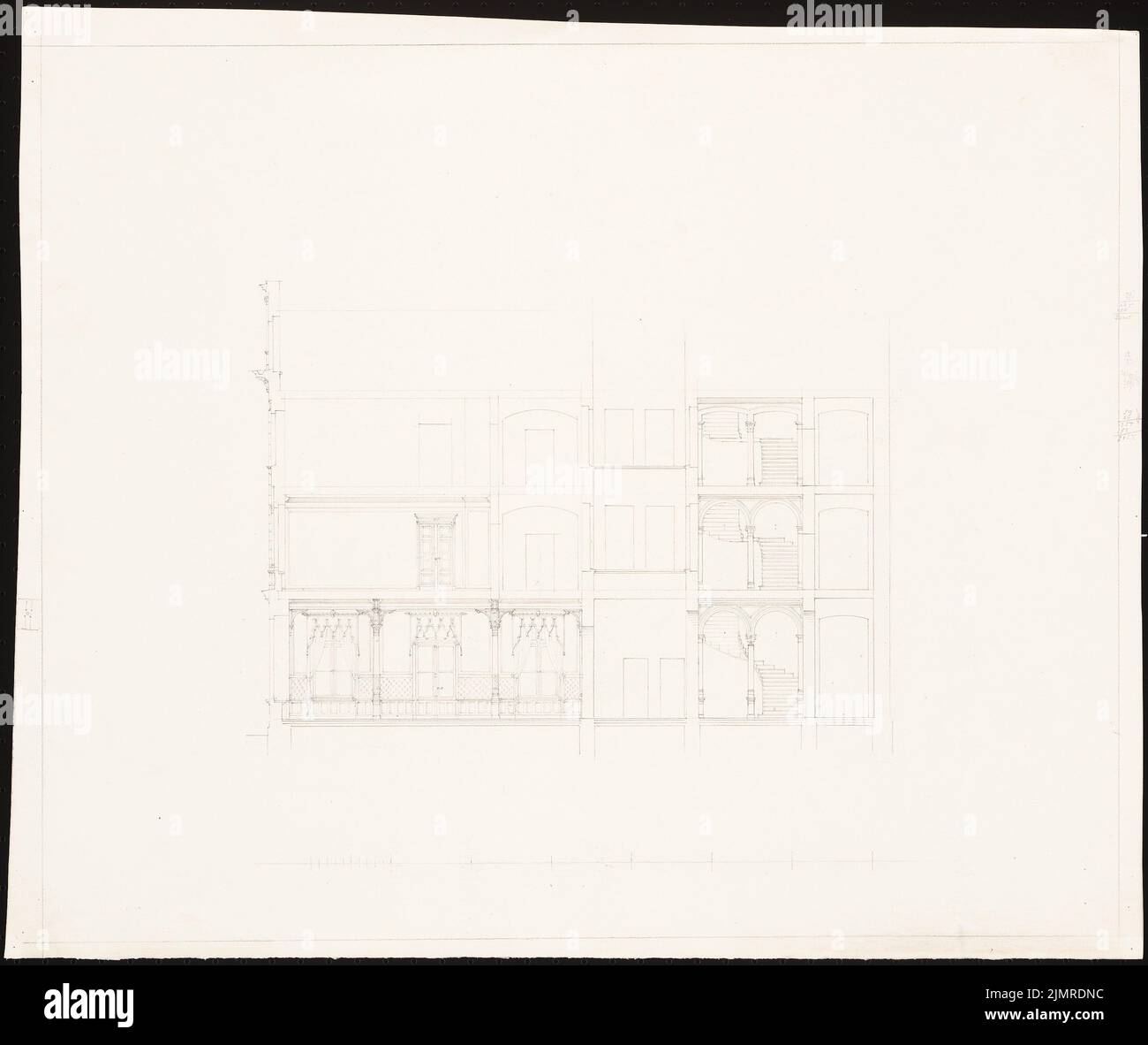 Lüdecke Carl Johann Bogislaw (1826-1894), edificio residenziale Hildebrandt con ristorante, Breslau (1871-1871): Taglio (con finestre a chiocciola, porte, scale), scala bar. Matita sulla scatola, 47,5 x 56,6 cm (compresi i bordi di scansione) Lüdecke Carl Johann Bogislaw (1826-1894): Wohnhaus Hildebrandt mit Gaststätte, Breslau Foto Stock