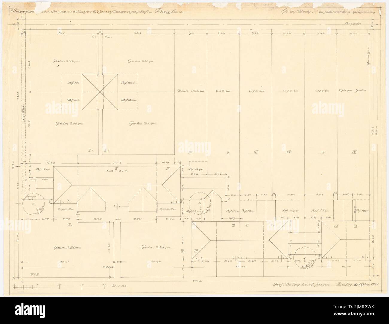 Jansen Hermann (1869-1945), piccolo condominio dell'associazione immobiliare, Prenzlau (30 marzo 1921): Piano di reparto con supervisione del tetto 1/4 del blocco 1: 100. Matita su trasparente, 66 x 86,4 cm (compresi i bordi di scansione) Jansen Hermann (1869-1945): Kleinwohnungsblock der Wohnungsbaugenossenschaft, Prenzlau Foto Stock