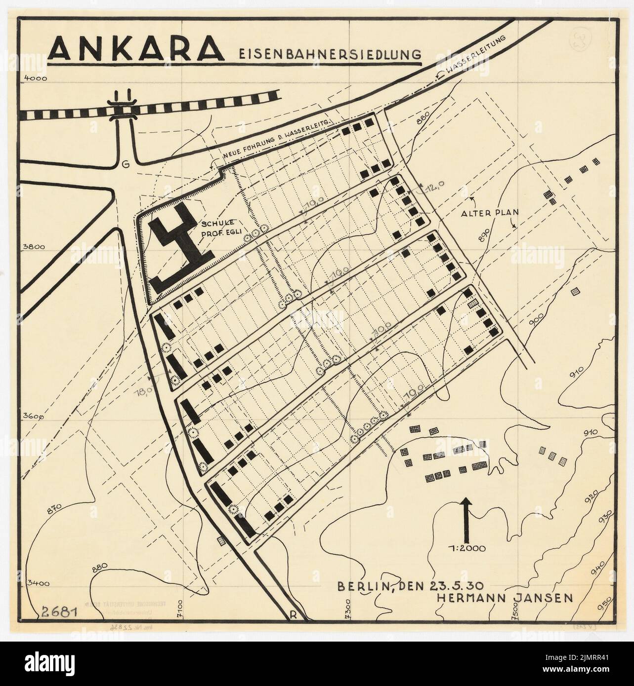 Jansen Hermann (1869-1945), piano di sviluppo totale di Ankara. Piano di sviluppo parziale Città esterna (23 maggio 1930): Grund e piano sito 1: 2000, espansione della città sud-orientale insediamento ferroviario. Inchiostro e matita su trasparente, 38 x 37,5 cm (compresi i bordi di scansione) Jansen Hermann (1869-1945): Gesamtbebauungsplan Ankara. Teilbebauungsplan Äußere Stadt Foto Stock