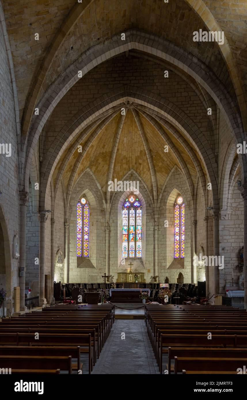 Vista interna della Chiesa di Saint Dominique a Monpazier Foto Stock