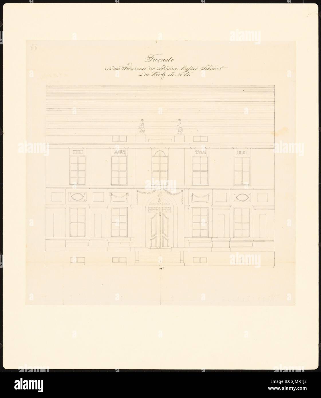 Ziller Christian Heinrich, Potsdam Citizens' Houses. Costruire registrazioni (cosiddetto Ziller-Folder) intorno al 1850. Hoditzstraße edificio residenziale (costruito nel 1785) (1855-1855): RISS vista facciata (scala bar, piede). Inchiostro e matita su carta, 58,7 x 50,7 cm (compresi i bordi di scansione) N. : Potsdamer Bürgerhäuser. Bauaufnahmen (sog. Ziller-Mappe) um 1850. Wohnhaus Hoditzstraße 15 (Baujahr 1785) Foto Stock