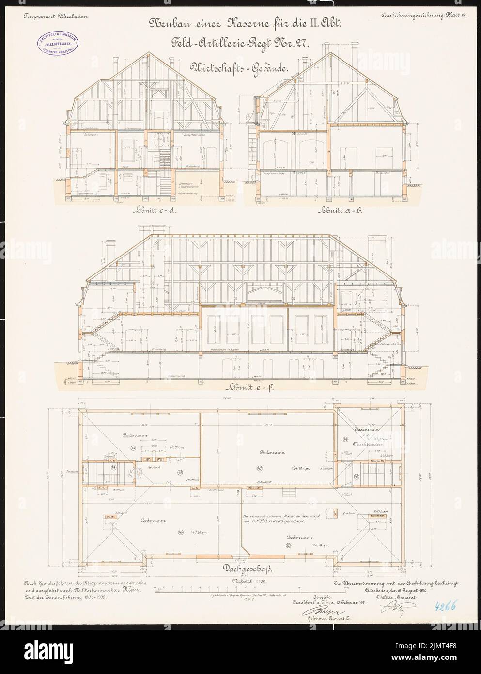 Reinmann, caserma d'artiglieria II / 27 a Wiesbaden (19.08.1910): Costruzione agricola: Piano attico, sezione longitudinale, sezione trasversale 1: 100. Litografia colorata sulla scatola, 69,4 x 53 cm (compresi i bordi di scansione) Reinmann : Artilleriekaserne II / 27, Wiesbaden Foto Stock