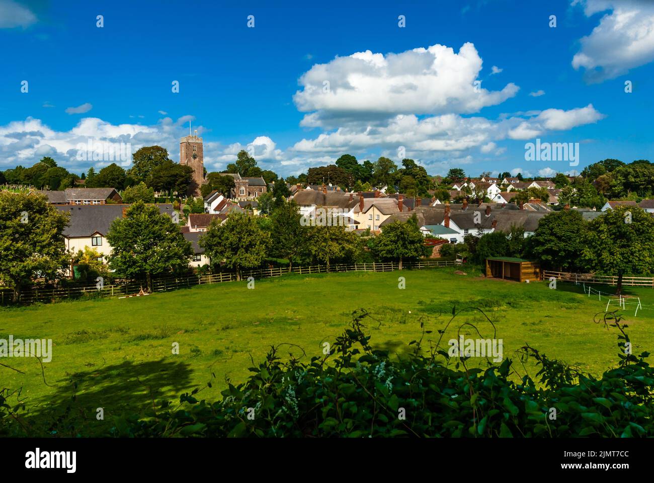 Un panorama del villaggio di Budleigh Est in autunno. Foto Stock