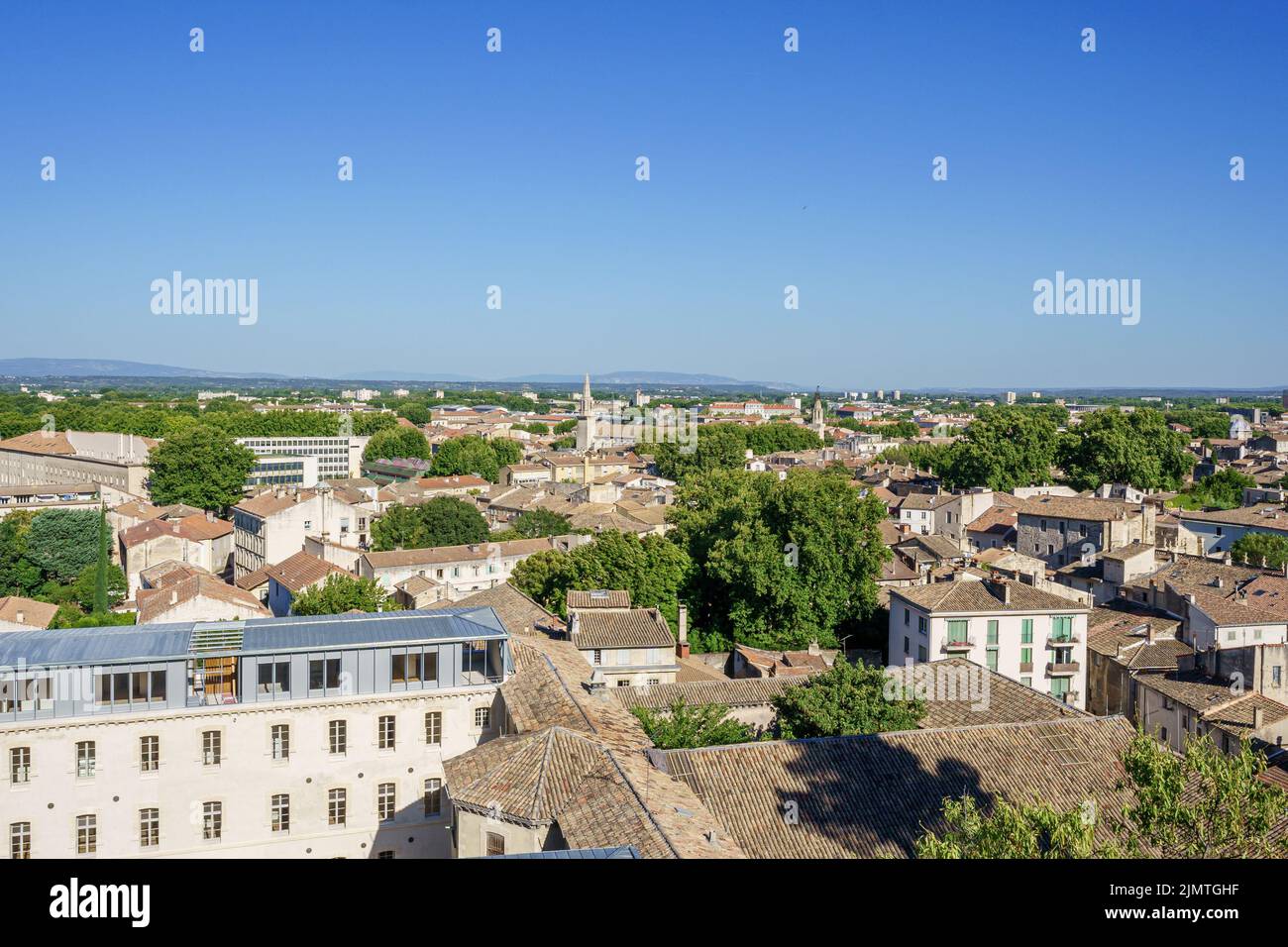 Vista ad alto angolo del vecchio paesaggio urbano di Avignone, Francia Foto Stock